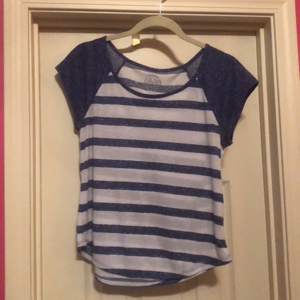 A purple stripped shirt.